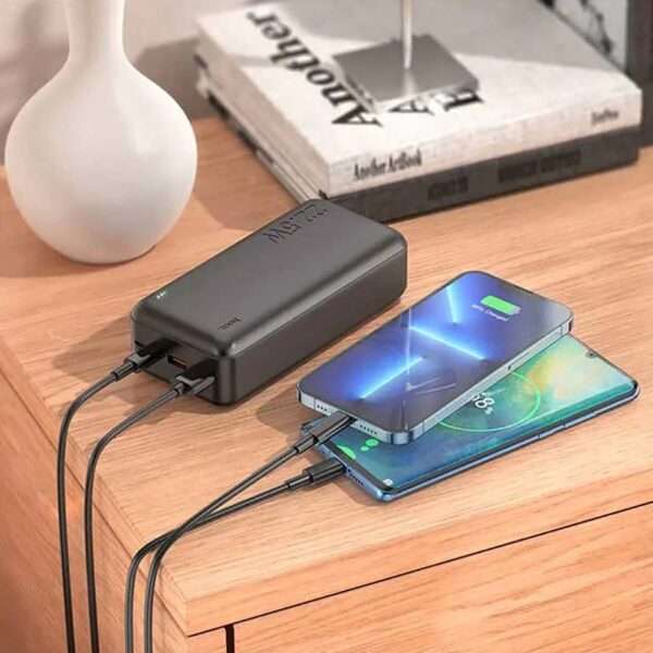 Hoco J101B Fast Charging Power Bank 22.5W 30000MAH Dual Port - Image 4